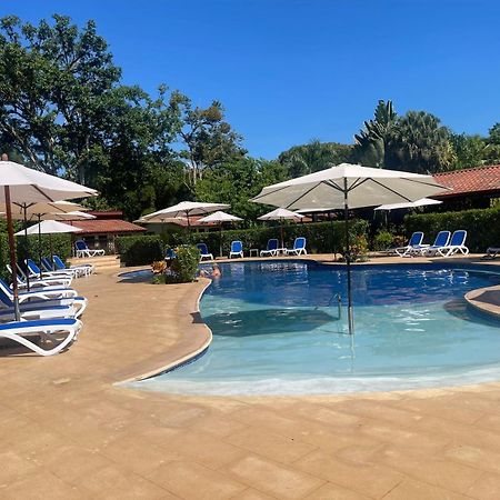 La Foresta Nature Resort Quepos Exterior photo
